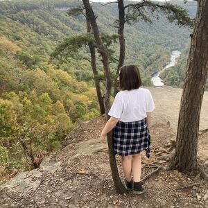 Meet your Posher, Danae